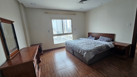 Burhama, Apartments/Houses, BHD 270/month,  1 BR,  Unlimited EWA, Nearby Danamall, Sanabis, Family Building.39128508 Benny.