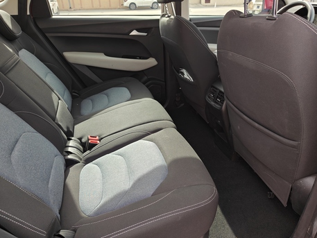 Riyadh, Vehicles, Cars & Trucks , SAR 39000,  Chevrolet Captiva LT,  2022,  Automatic,  84000 KM,  Excellent Condition. Single Owner Used. Guarantee On Engine Transmission And Body