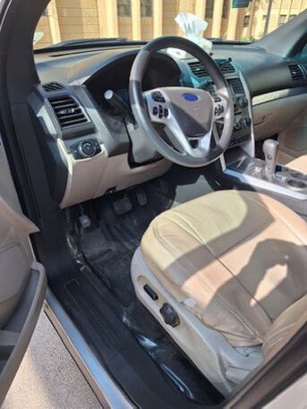 Riyadh, Vehicles, Cars & Trucks , SAR 48000,  Ford Explorer,  2014,  Automatic,  175700 KM,
