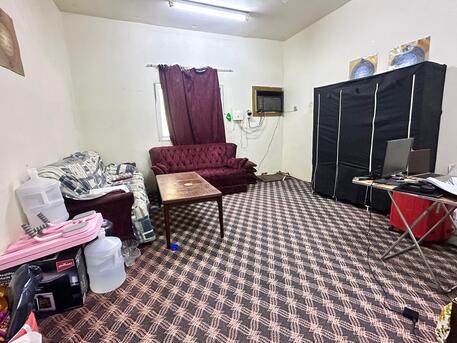 Al Wizarat, Rooms Available, SAR 950/month,  Sr 950/month, Semi Furnished, Room Available For Rent