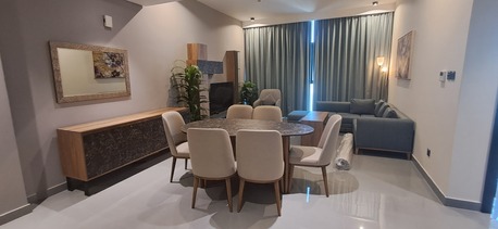 Sanabis, Apartments/Houses, BHD 380/month,  Furnished,  1 BR,  70 Sq. Meter,  Sea View Luxury 1BR Apartment For Rent In Seef | Fully Furnished | Pool & Gym | Near City