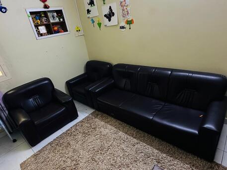 Manama, Furniture, BHD 500,  ELEGANT LOOK LEATHER 5 SEATER SOFA SET - GOOD CONDITION