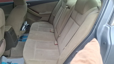 Isa Town, Vehicles, Cars & Trucks , BHD 1400,  Nissan Altima,  2009,  Automatic,  172610 KM,  For Sale   - 4 Cylinder (Negotiable)