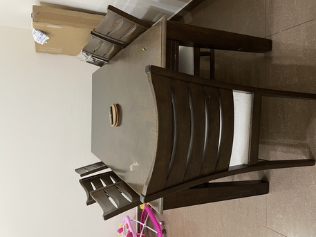 East Riffa, Furniture, BHD 120,  Dining Table