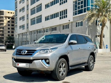 Zinj, Vehicles, Cars & Trucks , BHD 6000,  Toyota Fortuner,  2016,  Automatic,  138000 KM,  4 CYLINDER