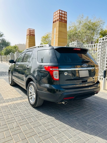Riyadh, Vehicles, Cars & Trucks , SAR 28500,  Ford Explorer,  2014,  Automatic,  380000 KM,    MODEL NEAT CAR FOR SALE
