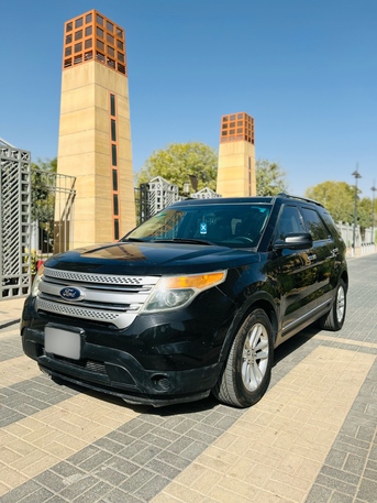 Riyadh, Vehicles, Cars & Trucks , SAR 28500,  Ford Explorer,  2014,  Automatic,  380000 KM,    MODEL NEAT CAR FOR SALE