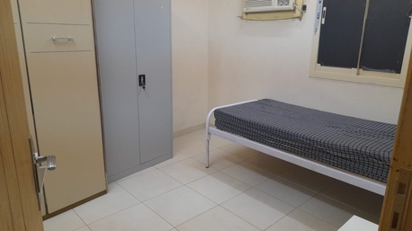 Al Wizarat, Rooms for Rent, SAR 1300/month,  Furnished,  Single Executive Room With Separate Washroom.