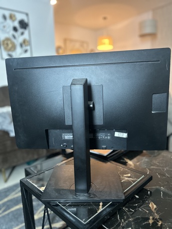 Al Aziziyah, Electronics, SAR 100,  24inch Monitor