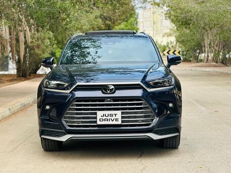 Salmaniya, Vehicles, Cars & Trucks , BHD 17500,  Toyota Highlander Hybrid,  2024,  Automatic,  26000 KM,  TOYOTA GRAND HIGHLANDER PLATINUM (HYBRID)  MODEL FULLY LOADED WITH PANORAMIC SUNROOF C