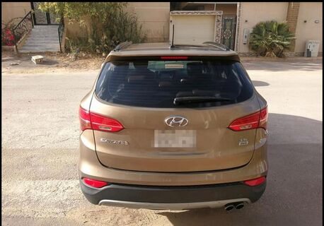 Riyadh, Vehicles, Cars & Trucks , SAR 40000,  Hyundai Santa Fe, 2014, Automatic,  Full Option,  2014,  Automatic,  262646 KM,