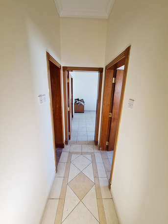 Hoora, Offices, BHD 180,  85 Sq. Meter,  2BHK Office Space Near Exhibition Road