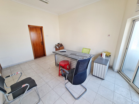 Hoora, Offices, BHD 180,  85 Sq. Meter,  2BHK Office Space Near Exhibition Road