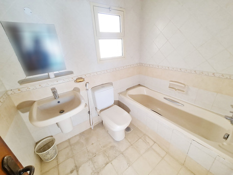 Hoora, Offices, BHD 180,  85 Sq. Meter,  2BHK Office Space Near Exhibition Road