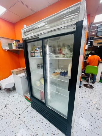 Jubail, Shops, SHAWARMA BROASTED & PIZZA  COMPLETE SETUP RUNNING HOTEL