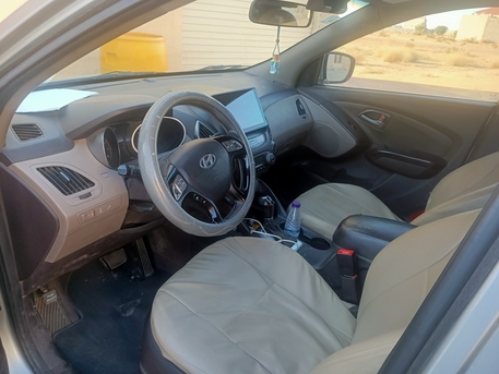 Riyadh, Vehicles, Cars & Trucks , SAR 35000,  Hyundai Tucson,  2015,  Automatic,  315900 KM,  Hundai Tucson  Full Option Very Good Condition