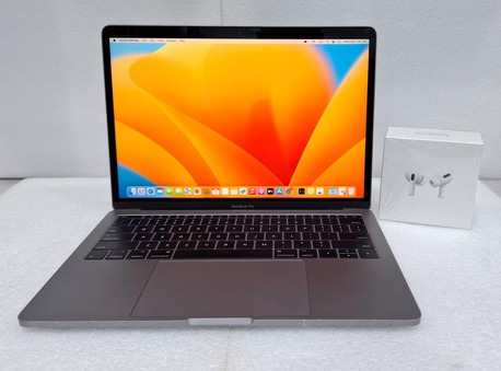 Manama, Computers, BHD 138,  MacBook Pro Intel Core I5 2.3Ghz 13.3" QHD 2K Display 8GB RAM Good Working (Free AirPods)