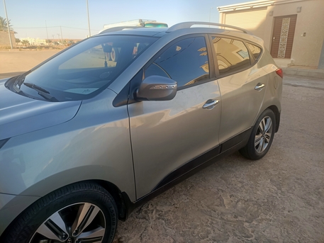 Al Duwadimi, Vehicles, Cars & Trucks , SAR 35000,  Hyundai Tucson,  2015,  Automatic,  317145 KM,  Hundai Tucson  Full Option Good Condition