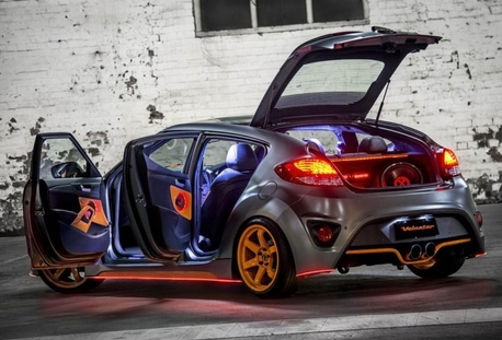 Riyadh, Vehicles, Cars & Trucks , SAR 24500,  Hyundai Veloster,  2014,  Automatic,  368996 KM,  Hyundai V On Sale (Gray Color) Modified