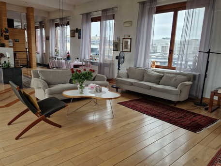 Brussels, Apartments/Houses, EUR 2450/month,  3 BR,  260 Sq. Meter,  Roof Top Loft With Terrace Near Sablon/Grand