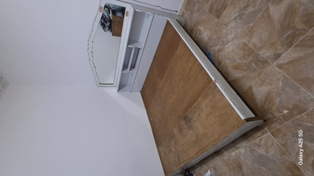 Al Rakah Al Shamaliyah, Household Items, SAR 200400,  King Size Cot Without Matress And HOME BOX - Twin Bunk Bed With 1 Pcs Mattress