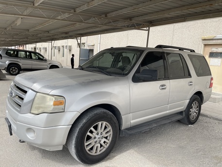 Khobar, Vehicles, Cars & Trucks , SAR 28000,  Ford Expedition,  2013,  Automatic,  400000 KM,    For Sale &ndash; 28,000 SAR