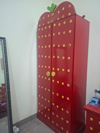 Jubail, Furniture, SAR 300,  Sofa / Dressing Table/ Cupboard/ Bed @ Cheap Rate