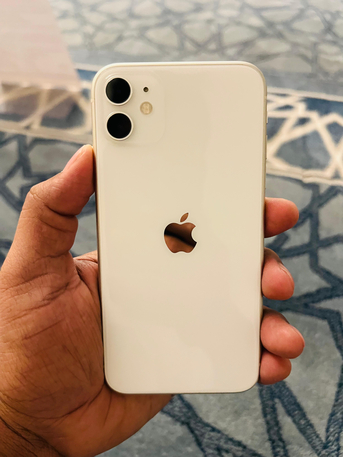 Manama, Mobile Phones, BHD 85,  IPHONE 11 / 128GB