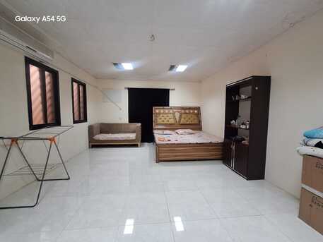 Al Malaz, Apartments/Houses, 20000/month,  Furnished,  1 BR,  Villa Portion For Rent