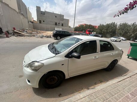 Riyadh, Vehicles, Cars & Trucks , SAR 8000,  Toyota Yaris,  2010,  Manual,  550000 KM,  URGENT SALE