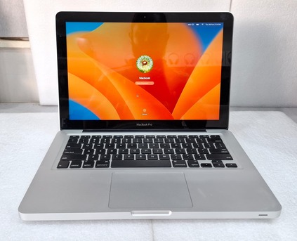 Manama, Computers, BHD 58,  MacBook Pro Core I5 13" HD LED Display 8GB RAM + 320GB HDD Ready To Use Very Good Working