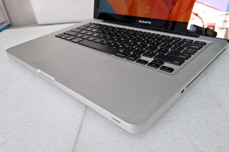 Manama, Computers, BHD 58,  MacBook Pro Core I5 13" HD LED Display 8GB RAM + 320GB HDD Ready To Use Very Good Working