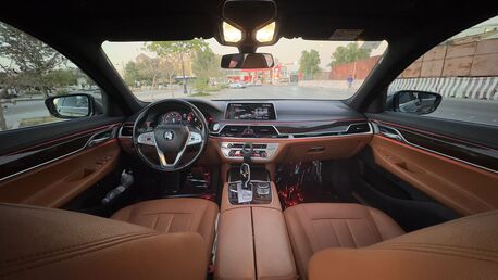 Riyadh, Vehicles, Cars & Trucks , SAR 135000,  BmW 740 Li,  2018,  Automatic,  185000 KM,