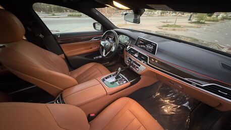 Riyadh, Vehicles, Cars & Trucks , SAR 135000,  BmW 740 Li,  2018,  Automatic,  185000 KM,