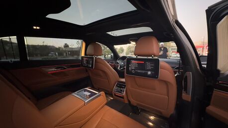 Riyadh, Vehicles, Cars & Trucks , SAR 135000,  BmW 740 Li,  2018,  Automatic,  185000 KM,