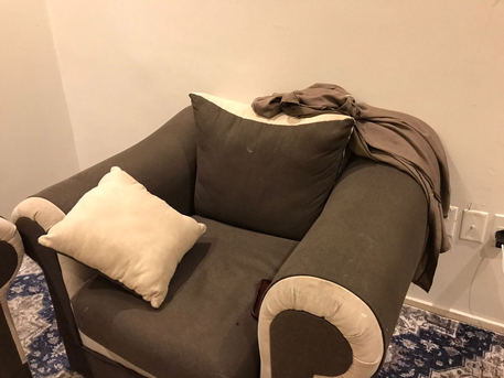 Al Khobar Al Shamalia, Furniture, SAR 200,  I Am Selling Sofa Set With Very Good Condition