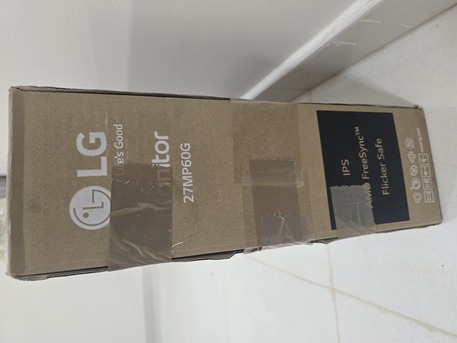 Hofuf, Computers, SAR 800,  Urgent Sale LG Display Monitor 27 Inch Brand New