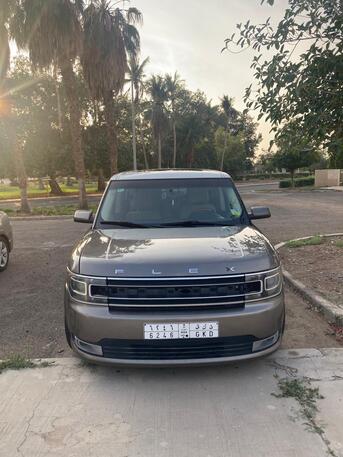 Yanbu, Vehicles, Cars & Trucks , SAR 29500,  Ford Flex,  2013,  Automatic,  326400 KM,    &ndash; Full Option Family SUV For Sale