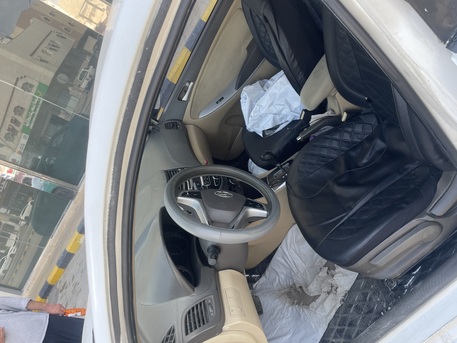Riyadh, Vehicles, Cars & Trucks , SAR 15500,  Hyundai Accent,  2014,  Automatic,  285000 KM,   Sale