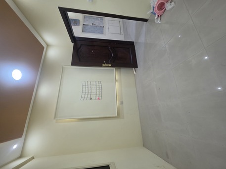 Manama, Apartments/Houses, BHD 160/month,  #1BEDROOM Hall Kitchen With Electricity (no Limit)