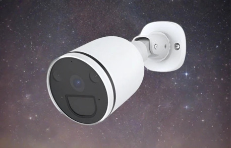 New York, Electronics, USD 999,  The Vigilant Eye: Elite Lift-Mate Outdoor Wi-Fi Camera