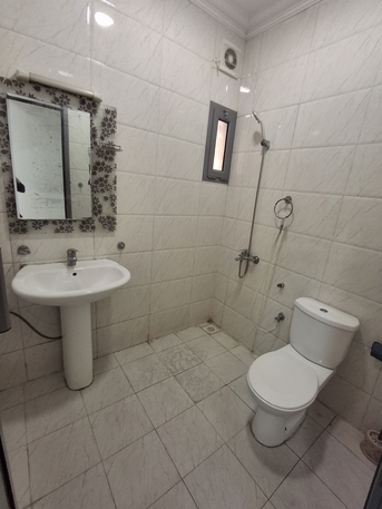 Manama, Apartments/Houses, BHD 220/month,  2 BR,  2bhk 2bath Semi Furnished 220bd With Ewa 40bd Limit