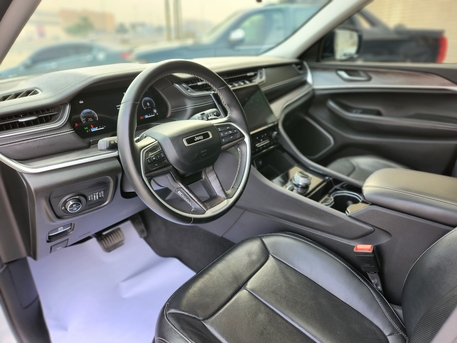 Manama, Vehicles, Cars & Trucks , BHD 15000,  Jeep Grand Cherokee Limited,  2022,  Automatic,  31000 KM,