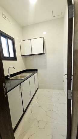 Salmaniya, Apartments/Houses, BHD 200/month,  1 BR,  1 Bedroom Semi Furnished Flat For Rent With Ewa