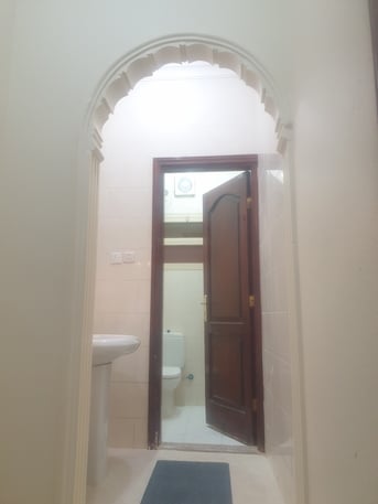Madinah, Apartments/Houses, Furnished,  1 BR,  Furnished Apartment - Room With Bath For Rent In Madina