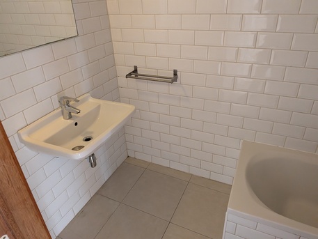 Brussels, Apartments/Houses, EUR 1500/month,  2 BR,  92 Sq. Meter,  Stylish 2-Bedroom Apartment With Office