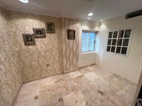 Burhama, Apartments/Houses, BHD 350/month,  3 BR,  Apartment For Rent In Burhama