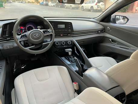 Riyadh, Vehicles, Cars & Trucks , SAR 46000,  Hyundai Elantra,  2021,  Automatic,  294 KM,     1.6 L  With Original Condotion