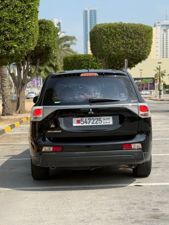 Manama, Vehicles, Cars & Trucks , BHD 2950,  Mitsubishi Outlander,  2014,  Automatic,  160000 KM,  Car Is In Clean Condition, No Work Needed. Insurance & Passing For 15 Months