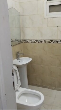 Al Mounsiyah, Holiday/Vacation Rentals, SAR 1500/month,  1 BR,  Room Available For Rent Suitable For Couple / Visit Visa Family / Working Women